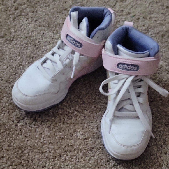 adidas Other - Adidas Girls 2.5 Sneakers